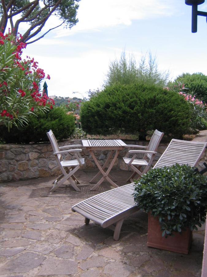 Studio-Appartment In Landhaus Mit Meerblick Porto Azzurro Exterior foto