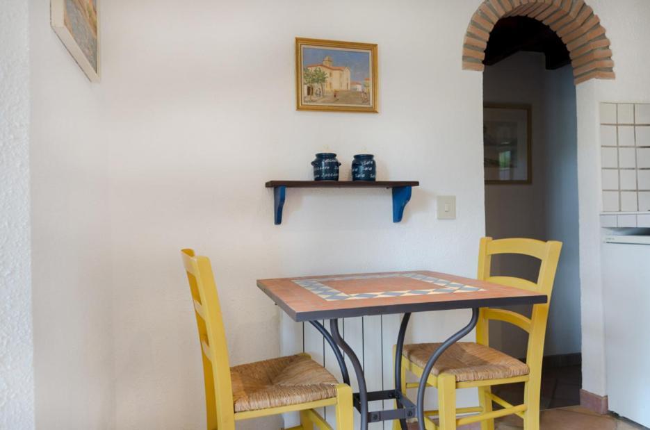 Studio-Appartment In Landhaus Mit Meerblick Porto Azzurro Exterior foto